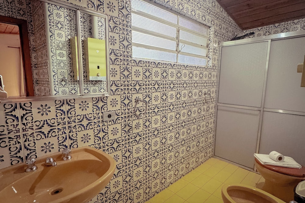 VELINN Casa de Campos Capivari House