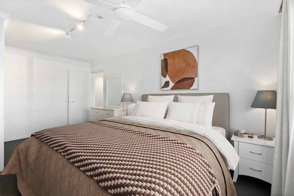 Sydney Harbourside Apartment