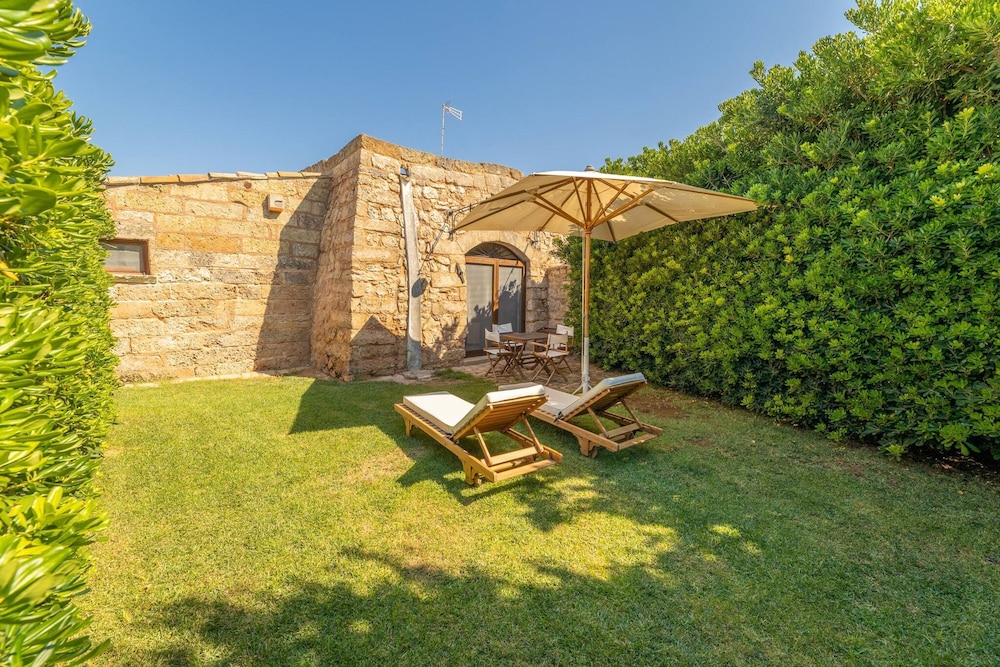 Trullo Venneri - 4 Places With sea View Patio