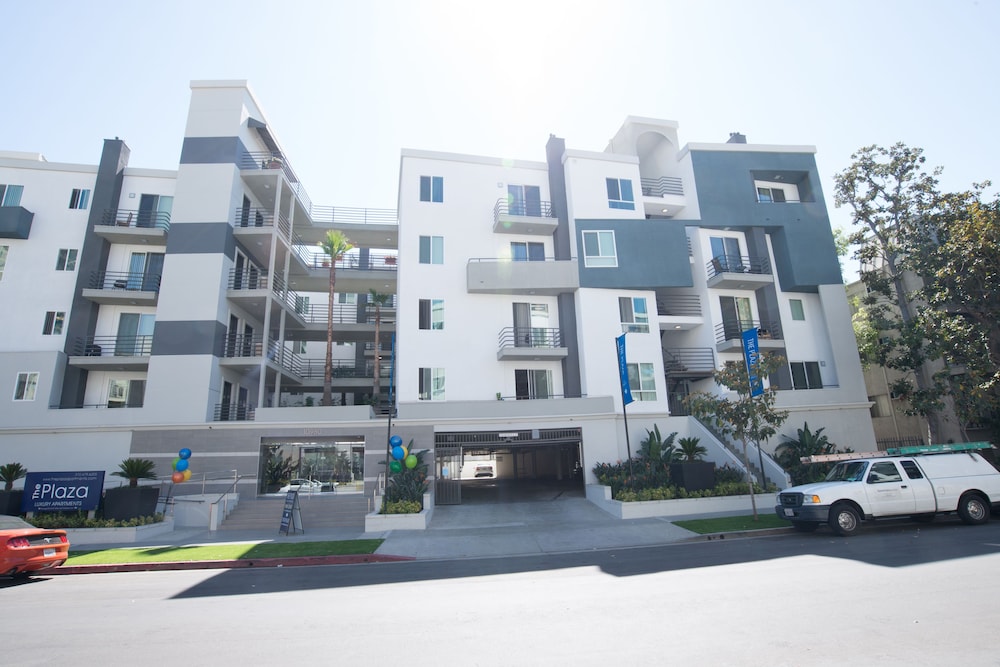 Hotel Wellworth Apartments - Image 1