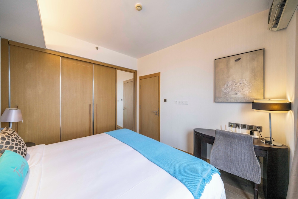 Tyms 1BR APT Huijing Garden