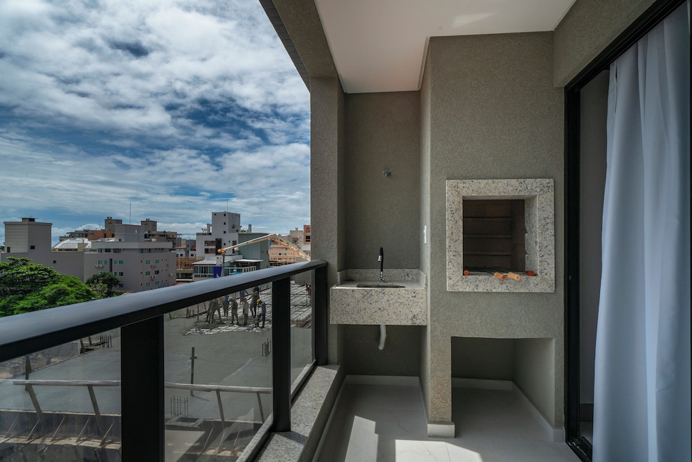 Aluguel flat alto padrão com piscina