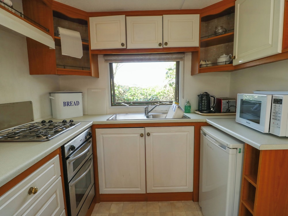 Fron Dderw Caravan