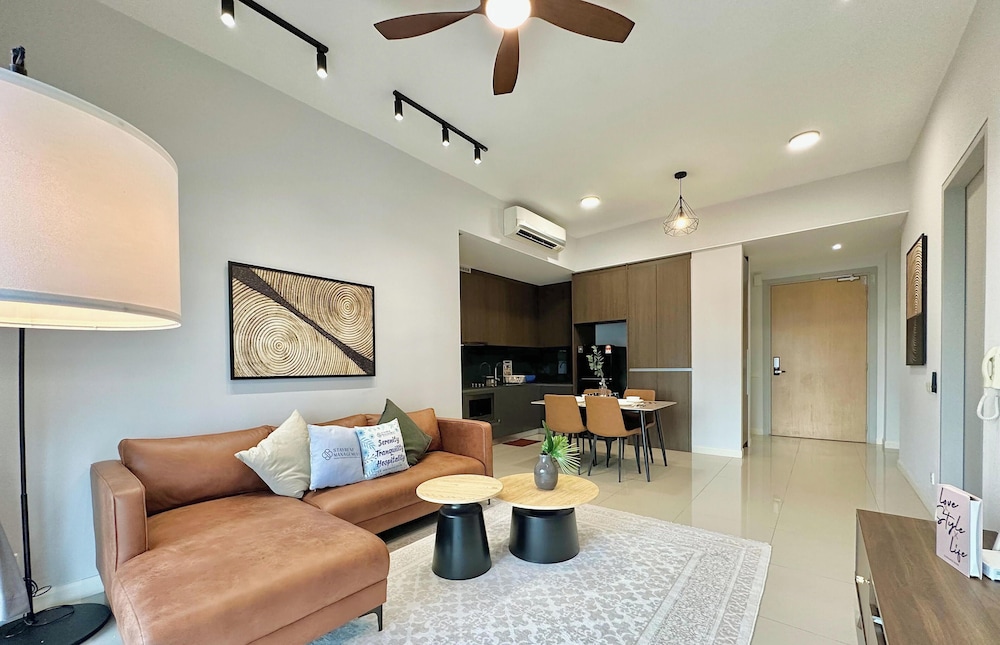 Grand Medini Residence by Stayrene