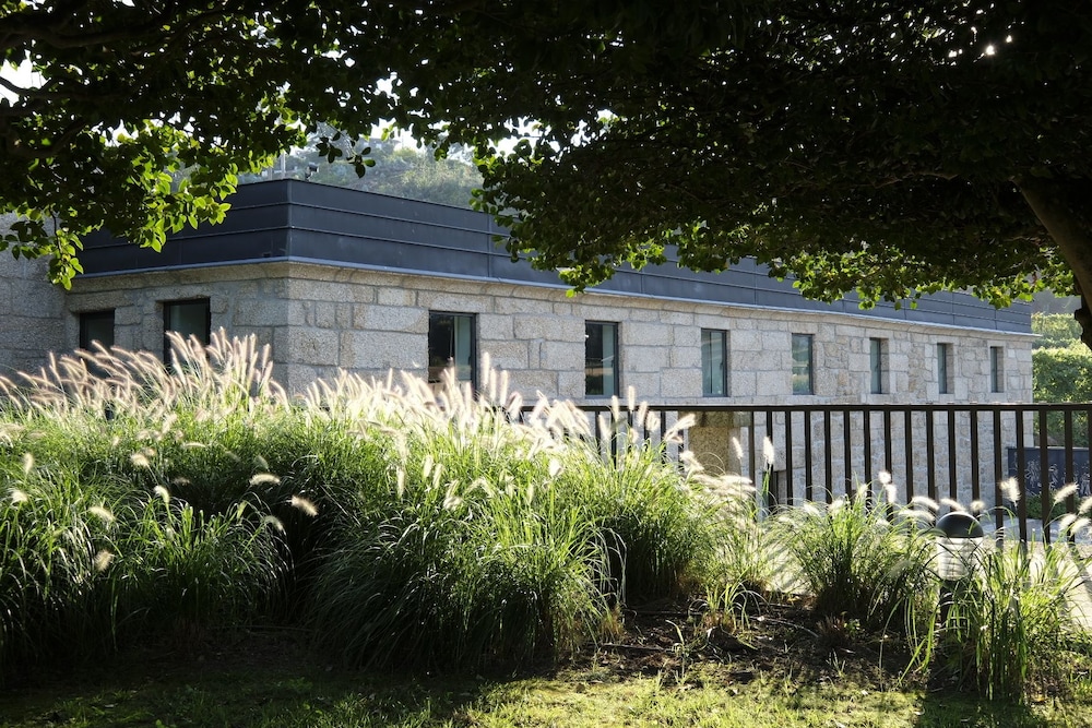 Hotel Quinta das Lavandeiras - Caldas de Vizela - Image 1