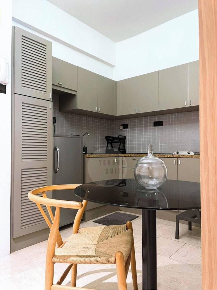 1BR Urban Escape at Damansara Heights