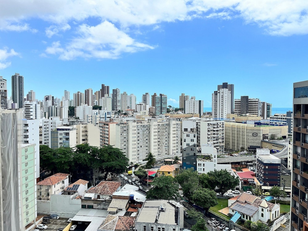 Modern and Fully Equipped Apartments 500m From Barra Beach in Salvador ZBN