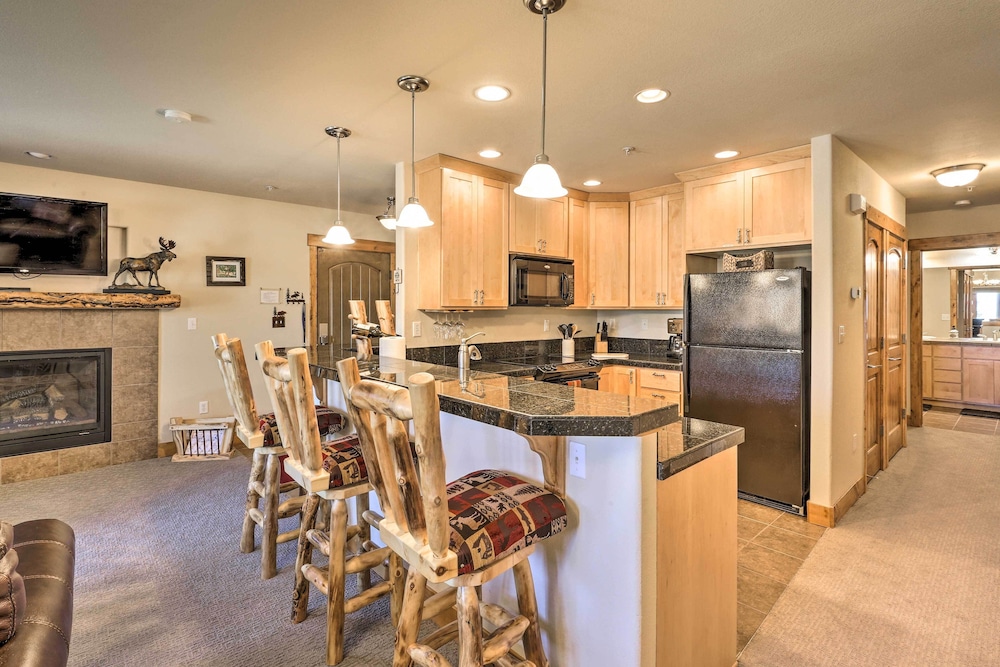 Peaceful Fraser Condo w/ Patio - by Hiking Trails! view 5