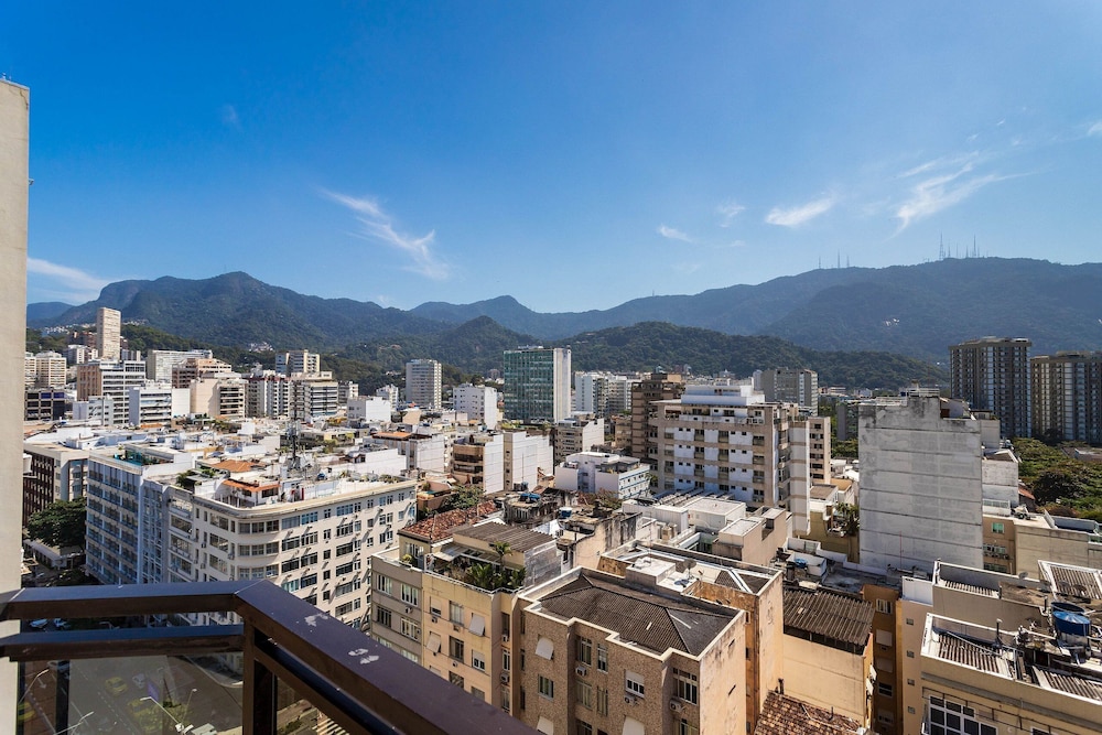 (1306) Apartamento 2 Suítes e Vista para o Cristo