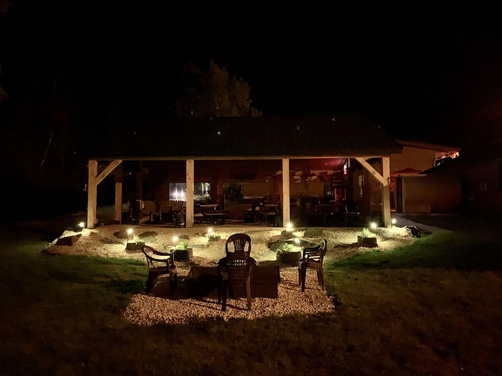 Whitetail Creek Resort