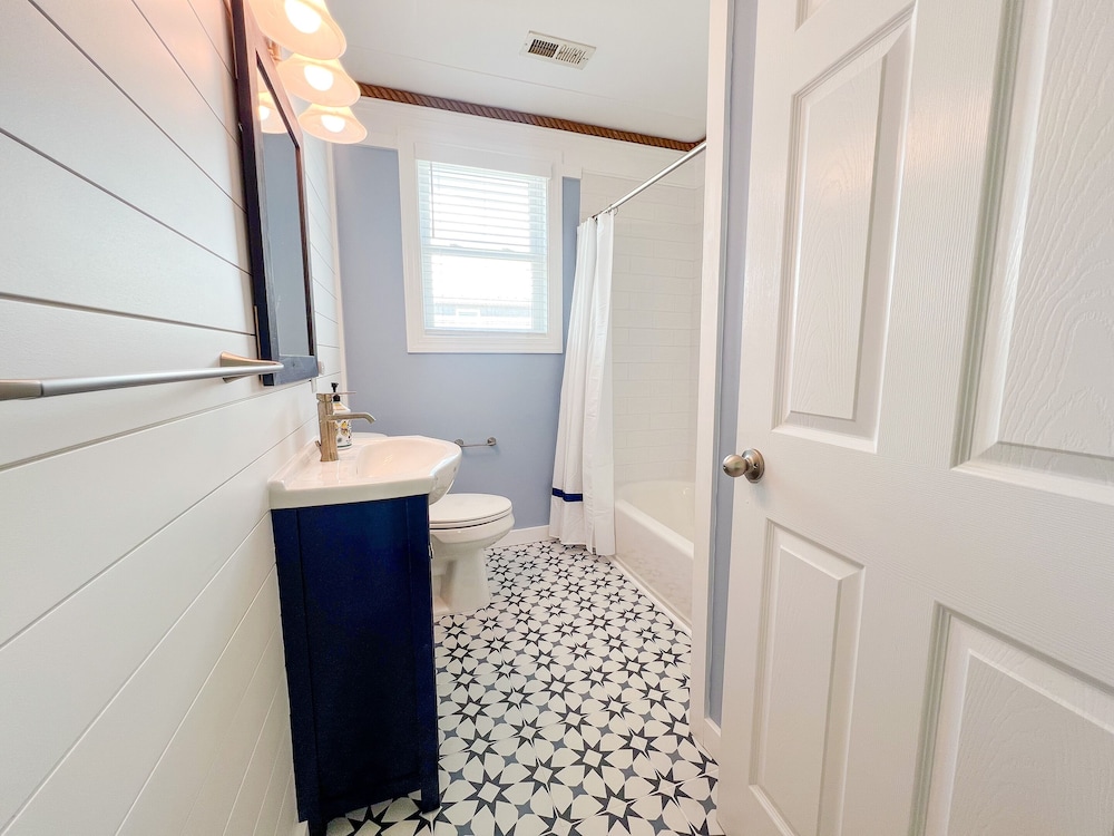 Lungomare by Topsail Realty