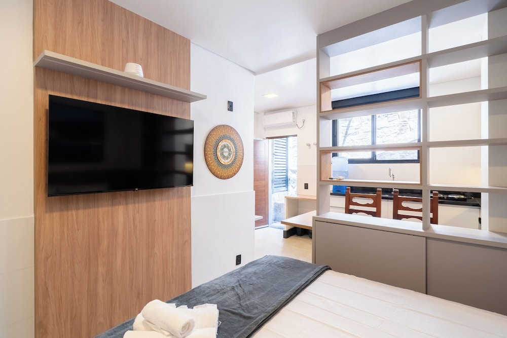 Studio 290 m From Praia Mole Vds0005
