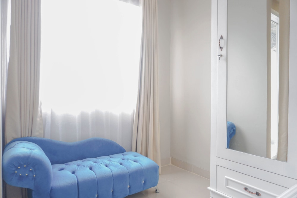 Homey Living and Well Designed Studio Room at Royal Sentul Park Apartment