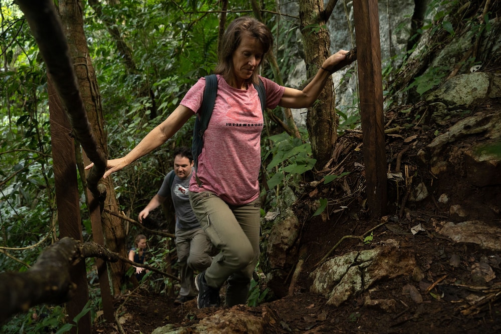 Ian Anderson's Caves Branch Adventure Co
