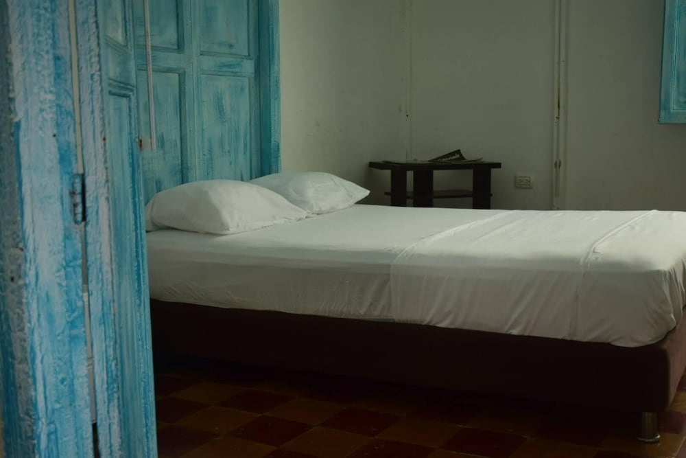 MANGO TREE HOSTEL 4 20