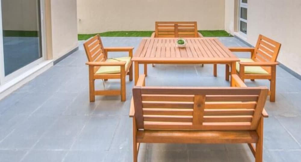 R&H 3BR Villa Living RAK Beach Access 167