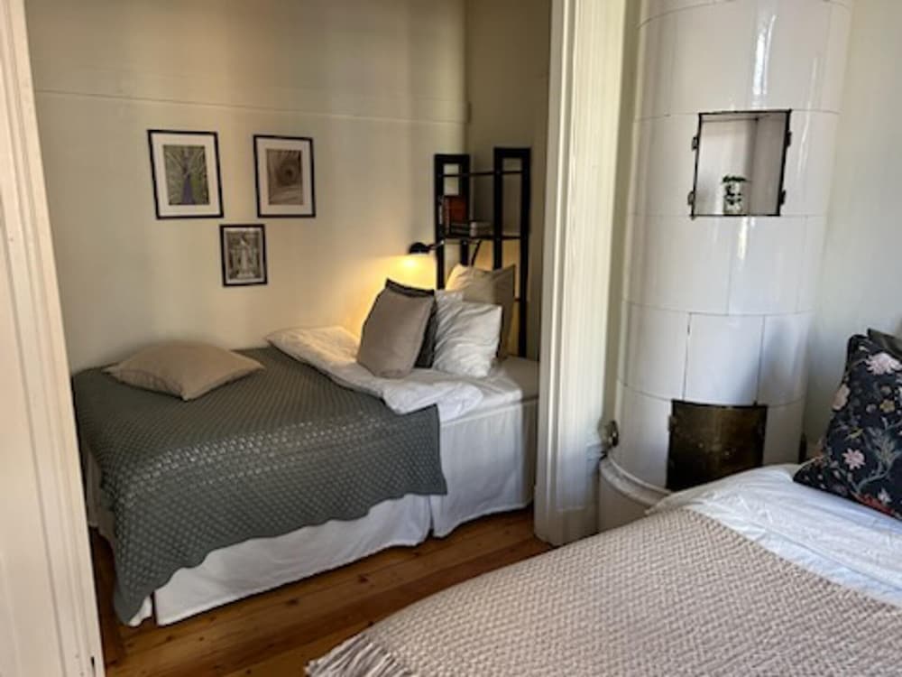 Stockholm Loft Haven 3 Beds in a 1-bedroom Gem view 4