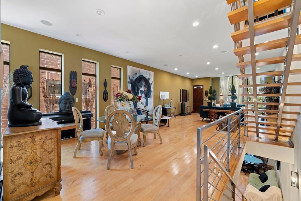 Zen Oasis of Elegance Expansive Executive Home