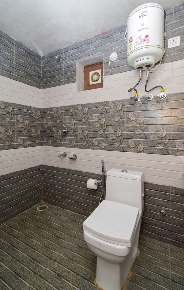 Photo 12