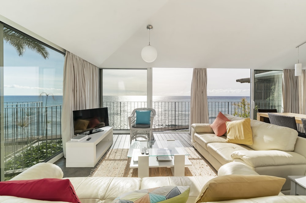 Villa do Mar II by Our Madeira