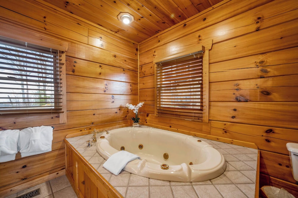 Lookout Lodge
