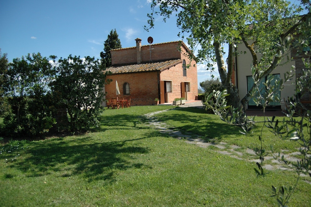 Amazing Chianti Site Olivo Shared Pool