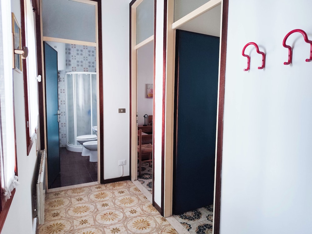 Comfortable Apartment Near the Beach