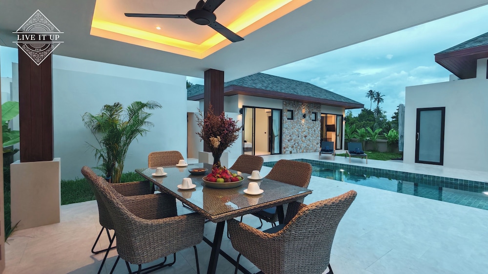Santi Tara Villas