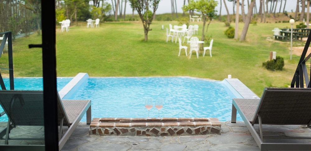 Pool Villa Linderburg