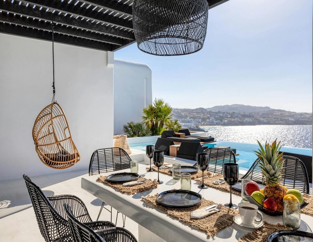 Villa With Fantastic Terrace-sea Views
