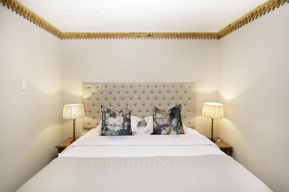 Bohemian Guesthouse & Bohemian Wellness & Spa