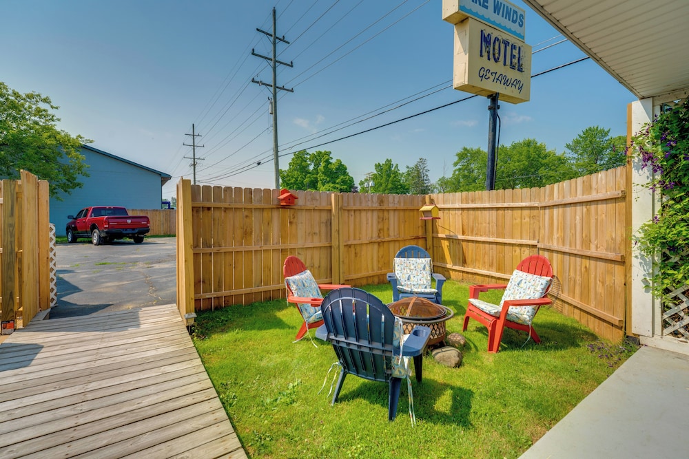 2 Blocks to Beaches: Peaceful Retreat in Lexington