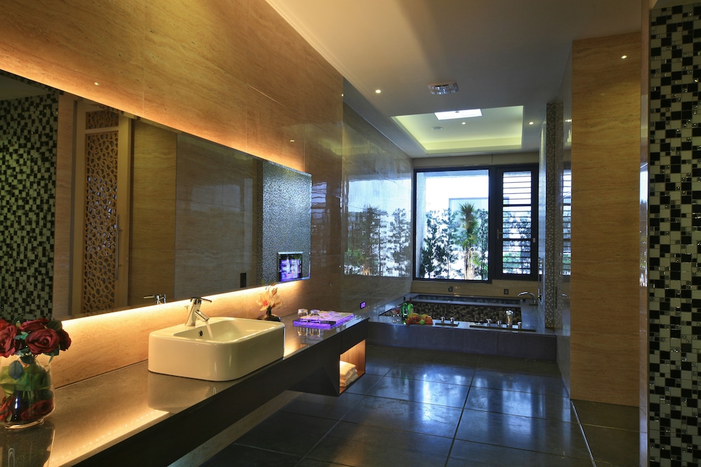 Photo 44