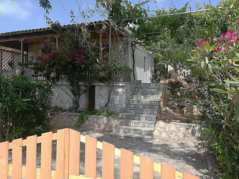 Shipwreck House