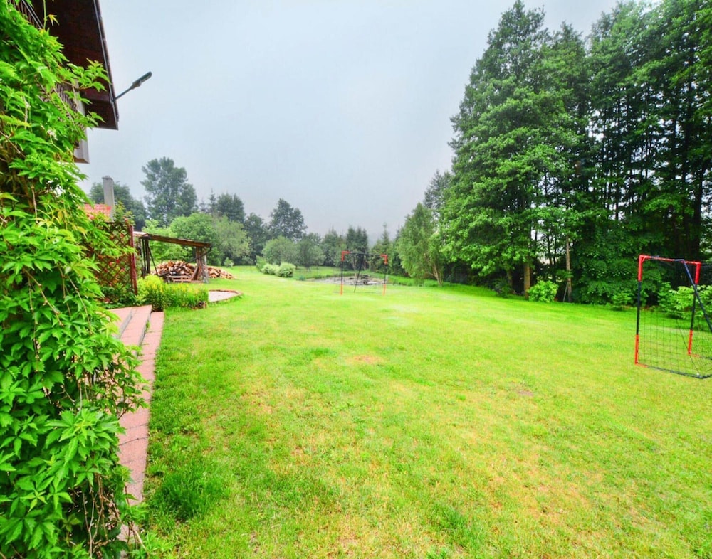 Villa in Swiecianowo Near Ostrowieckie Lake
