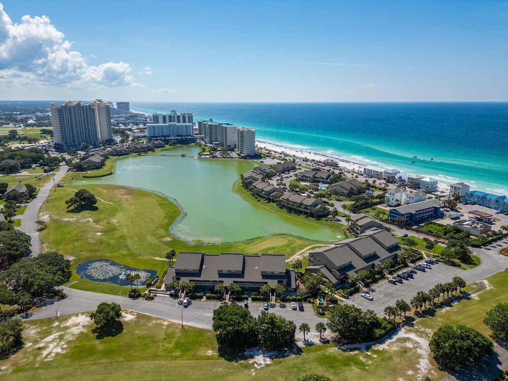 Seascape Lakefront Villas 124