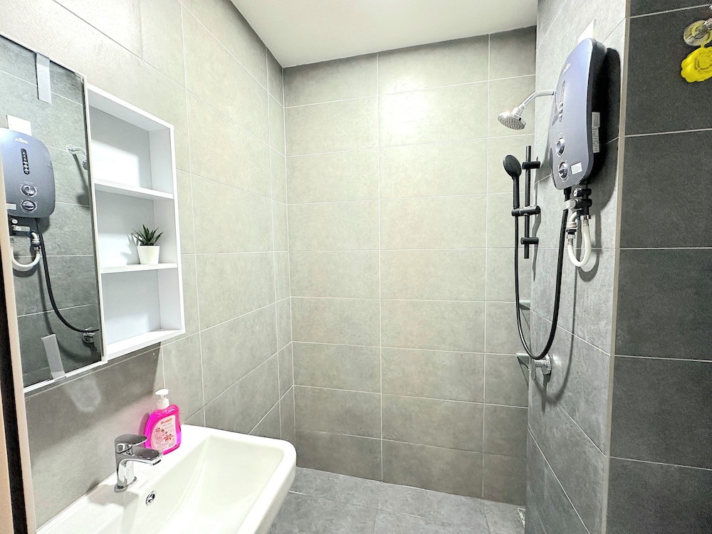 Neu Suites By Serenity Vacation Homes