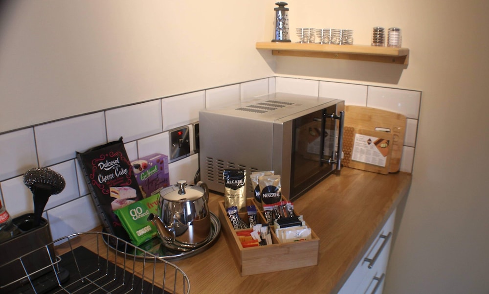 1 Bed Flat - Sleeps 2 - Wifi view 4