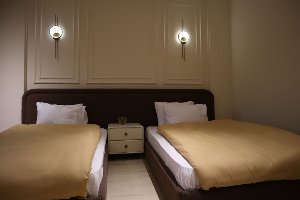 Calma Hotel