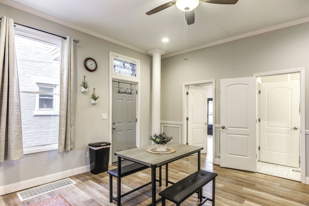 3 Mi to Dtwn: Covington Getaway w/ Backyard