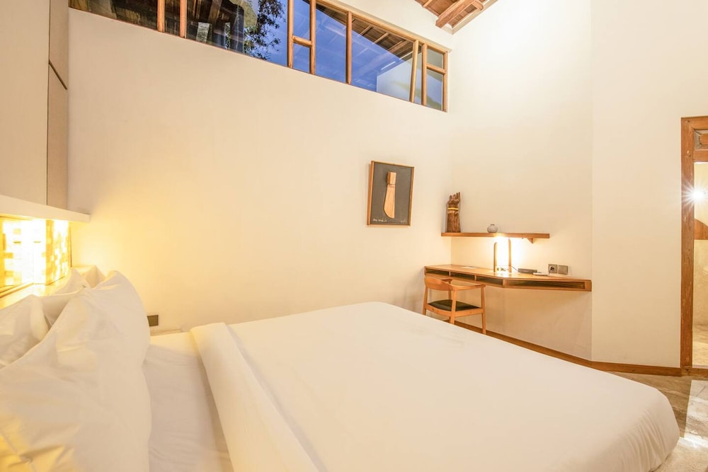 BA Villa 4 1BR Lush 1-br Villa With Pool 4 Mins to Echo Beach
