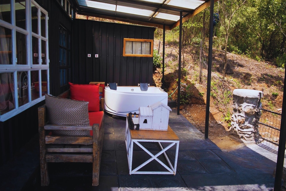 Lemon Valley Farm Elmenteita