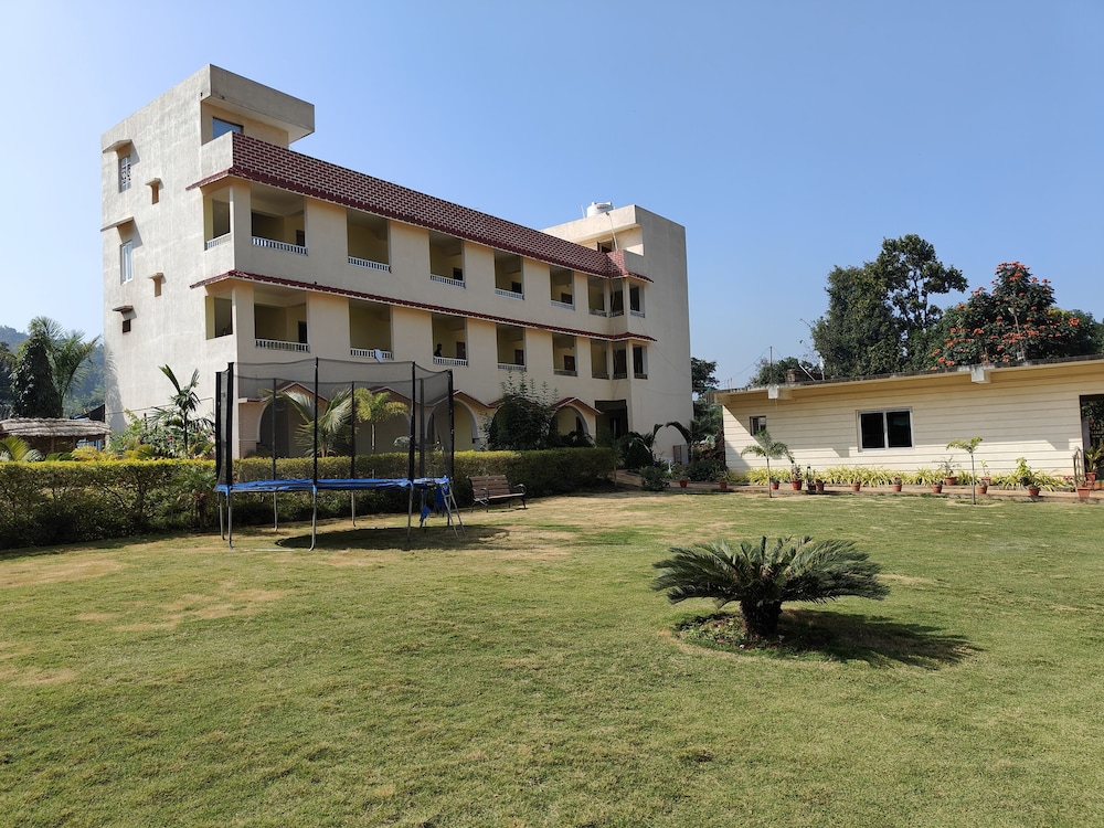 Utopia Resort view 4
