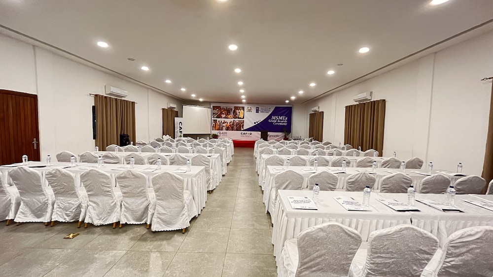 meeting & event spaces