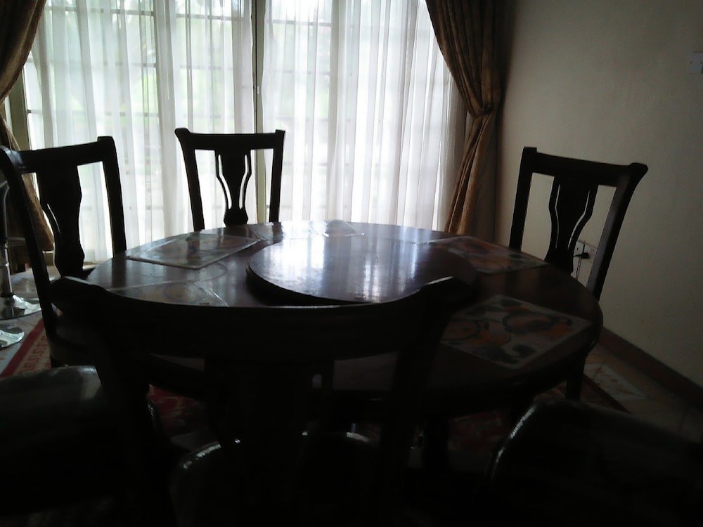 Karen homestay