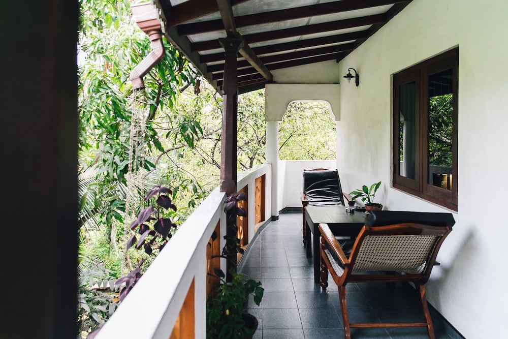 Bedspace Unawatuna