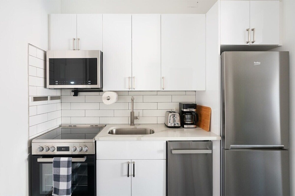 444 Midtown Apartments