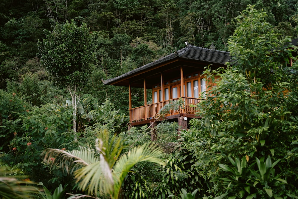 Hotel Munduk Menir Villas