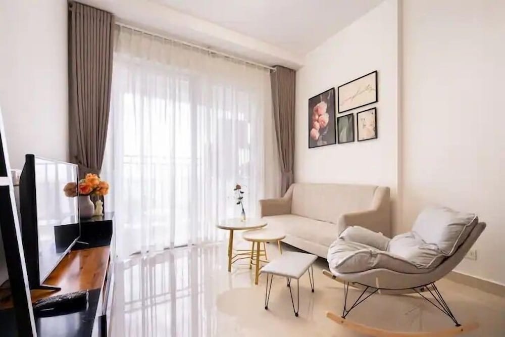 Nice Apartments near Tan Son Nhat Airpot