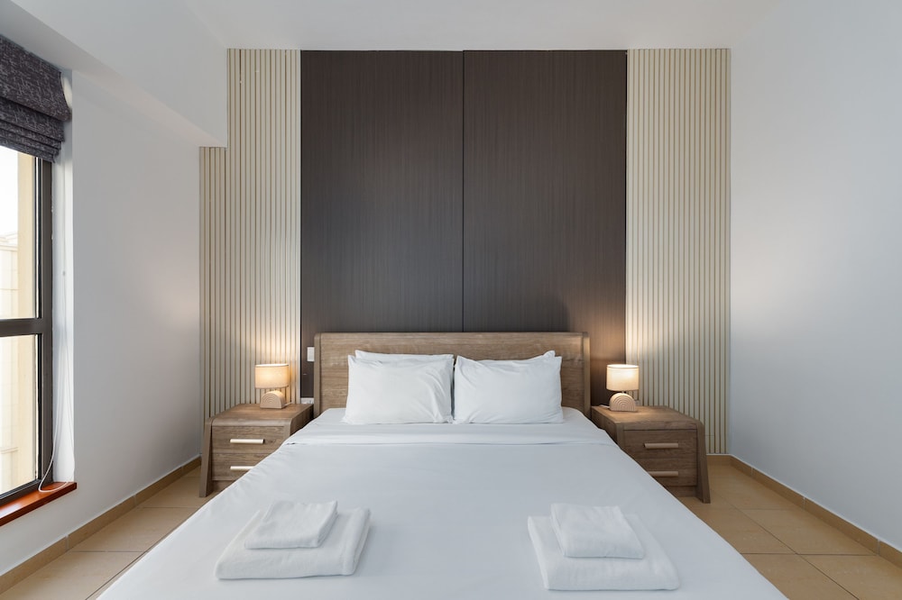 Cozy 3BR Space at JBR Beach Nearby